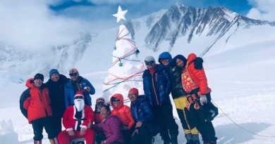 Antarctic Christmas: Carina Dayondon safely back from Vinson Massif basecamp! Antarctic Christmas: Carina Dayondon safely back from Vinson Massif basecamp!