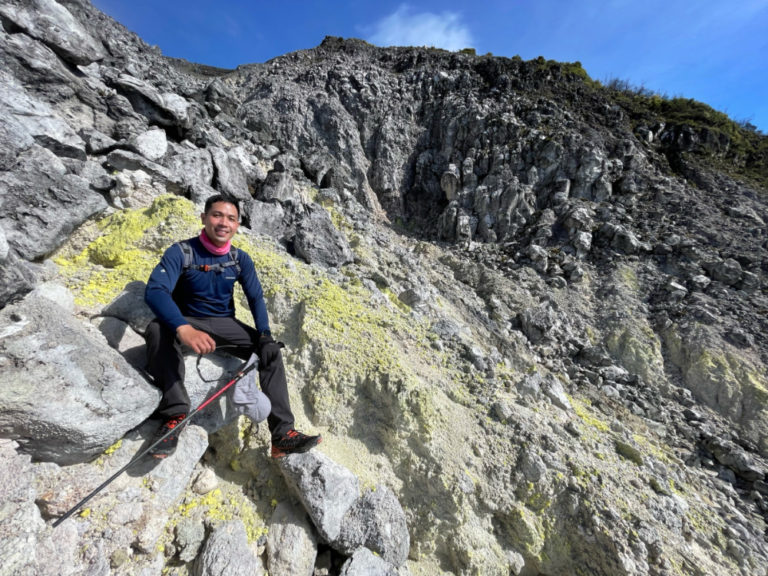 Hiking matters 694 Mt. Apo via the Sta. Cruz trail Pinoy Mountaineer